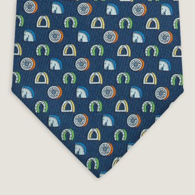 【極美品】エルメス ネクタイ 総柄 スカーフモチーフ ブルー イエロー ホワイト シルクツイルタイ 7 cm 《Hモール》 - ブルー | Hermès - エルメス